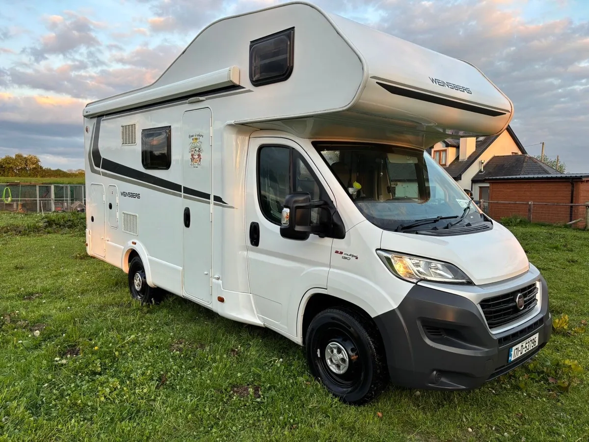 Lovely 2017 6 Berth Right hand drive Motorhome - Image 2