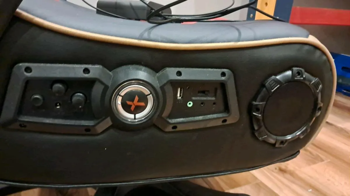 Gaming chair - Image 3