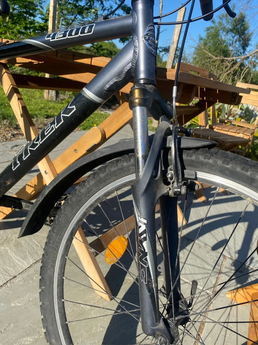 Trek 4300 Bicycle - Image 4