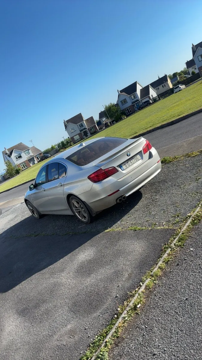 BMW 520d sunroof - Image 4