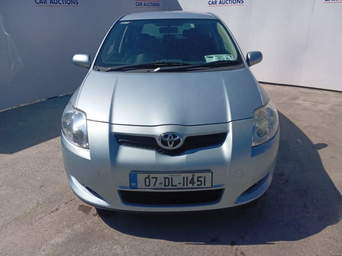 Toyota Auris TR Vvt-i Auto 1598 - Image 1