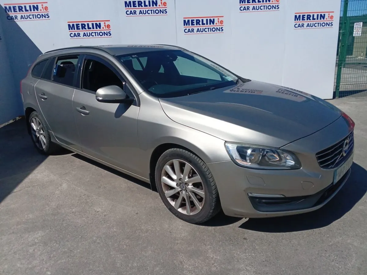 Volvo V60 2.0 D4 Business Edition 18 - Image 2