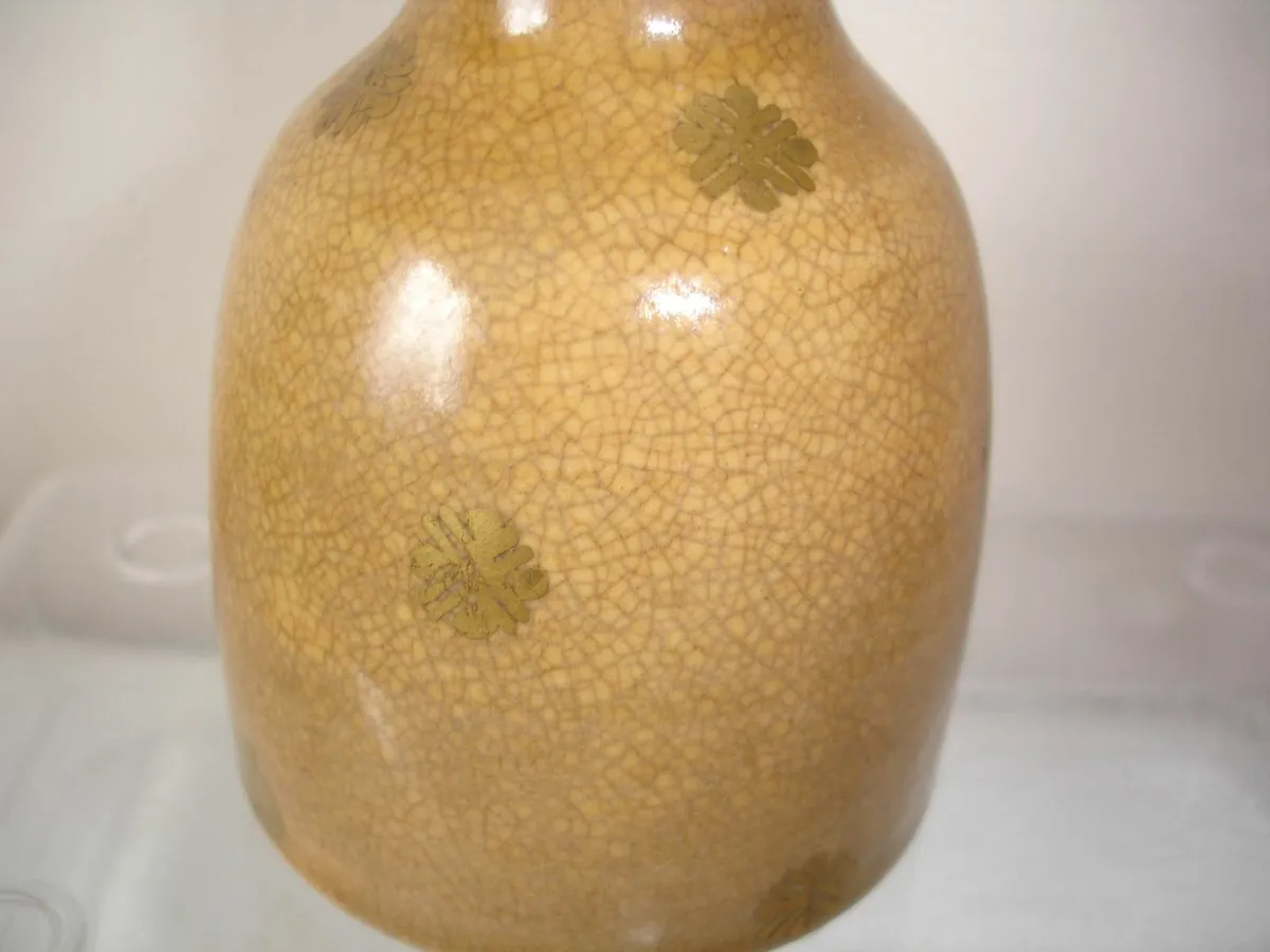 Vintage Crackle Glaze  Sake Bottle - Image 4