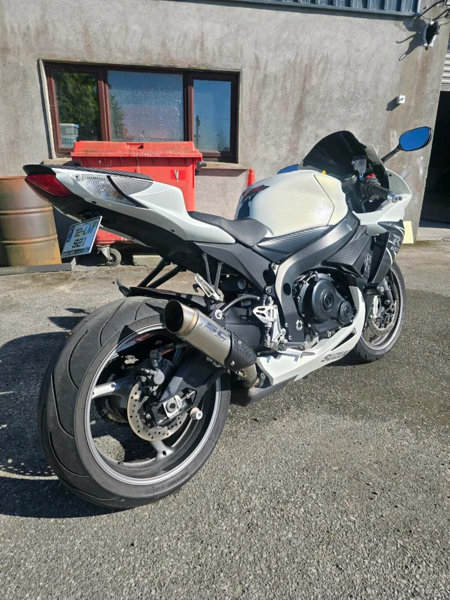 GSXR 600 Rare model - Image 3