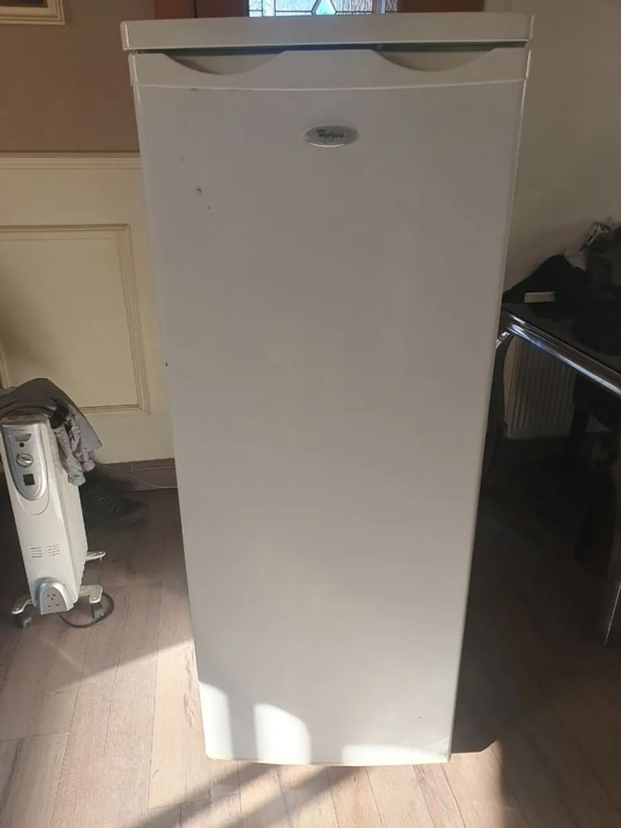 Whirlpool fridge - Image 1