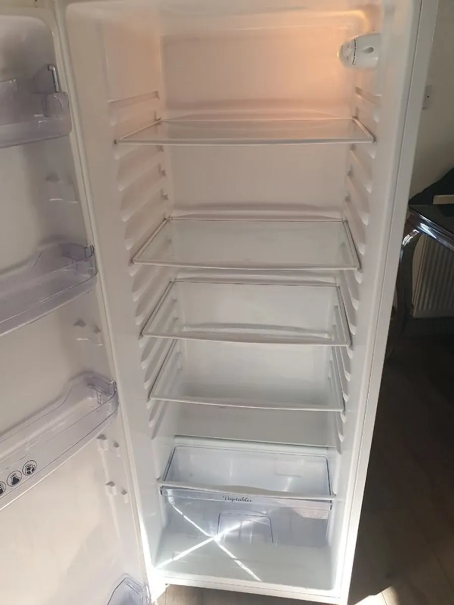 Whirlpool fridge - Image 2