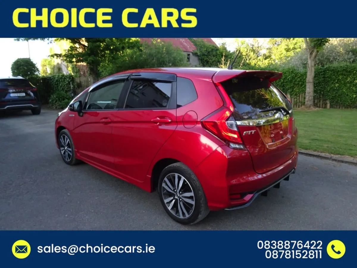 Honda Fit 1.5 Auto Hybrid RS Model - Image 4