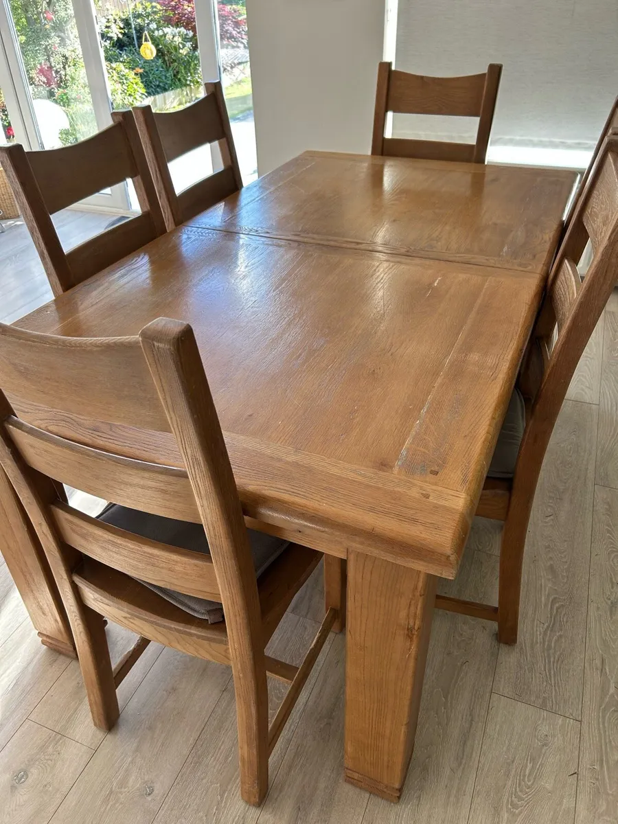 Kitchen/Dining Oak Table - Image 1