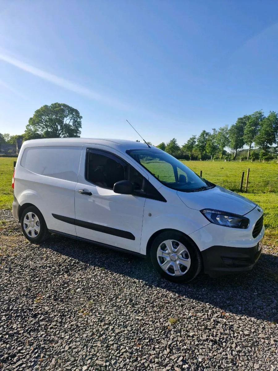 Ford courier - Image 2