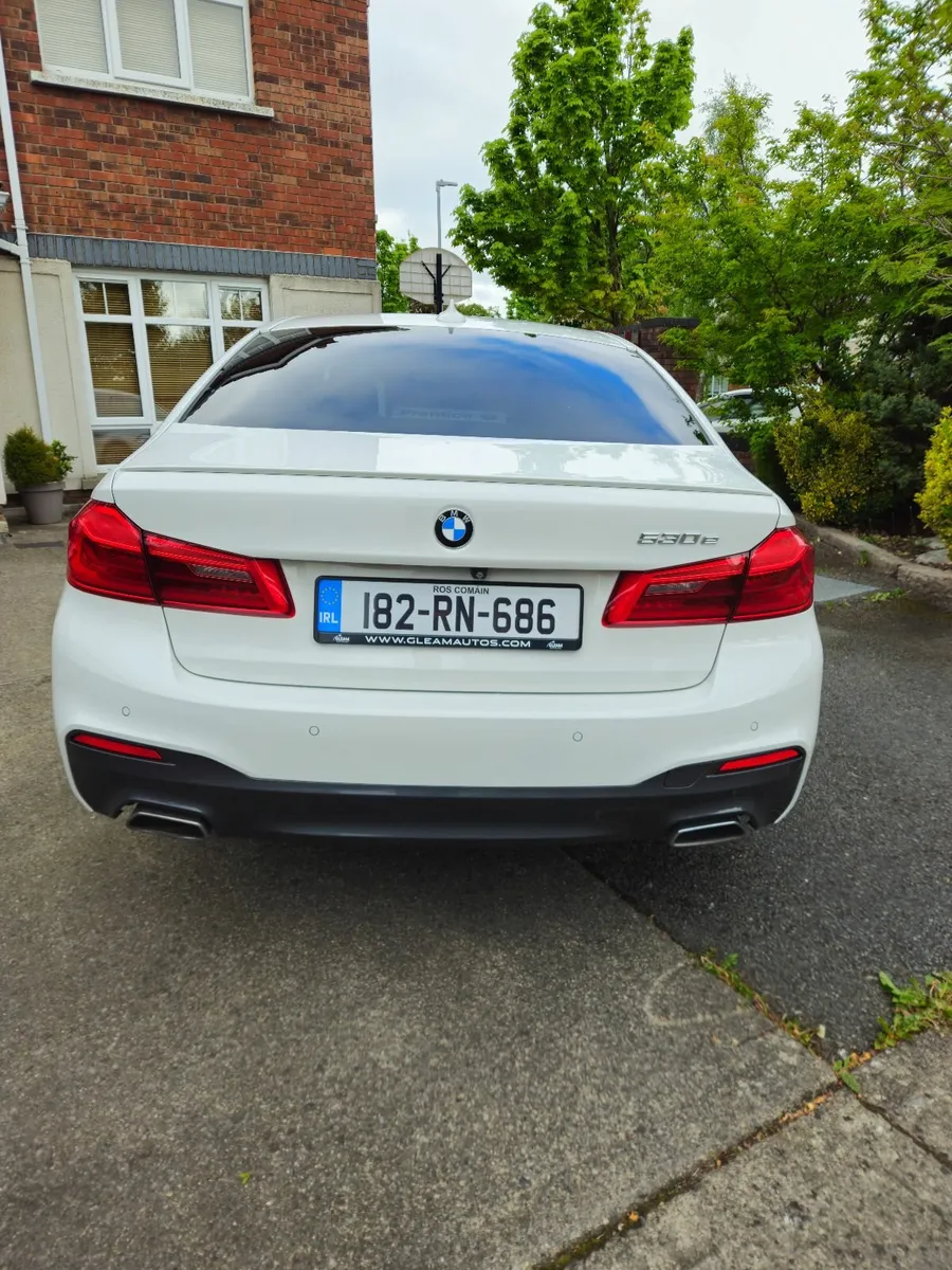 BMW 5-Series 2018 - Image 4