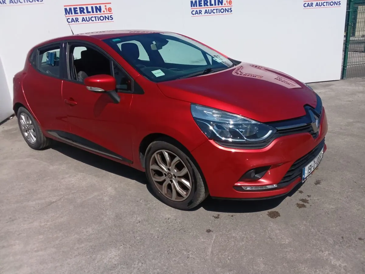 Renault Clio IV Dynamique NAV TCE 90 M 898 - Image 2