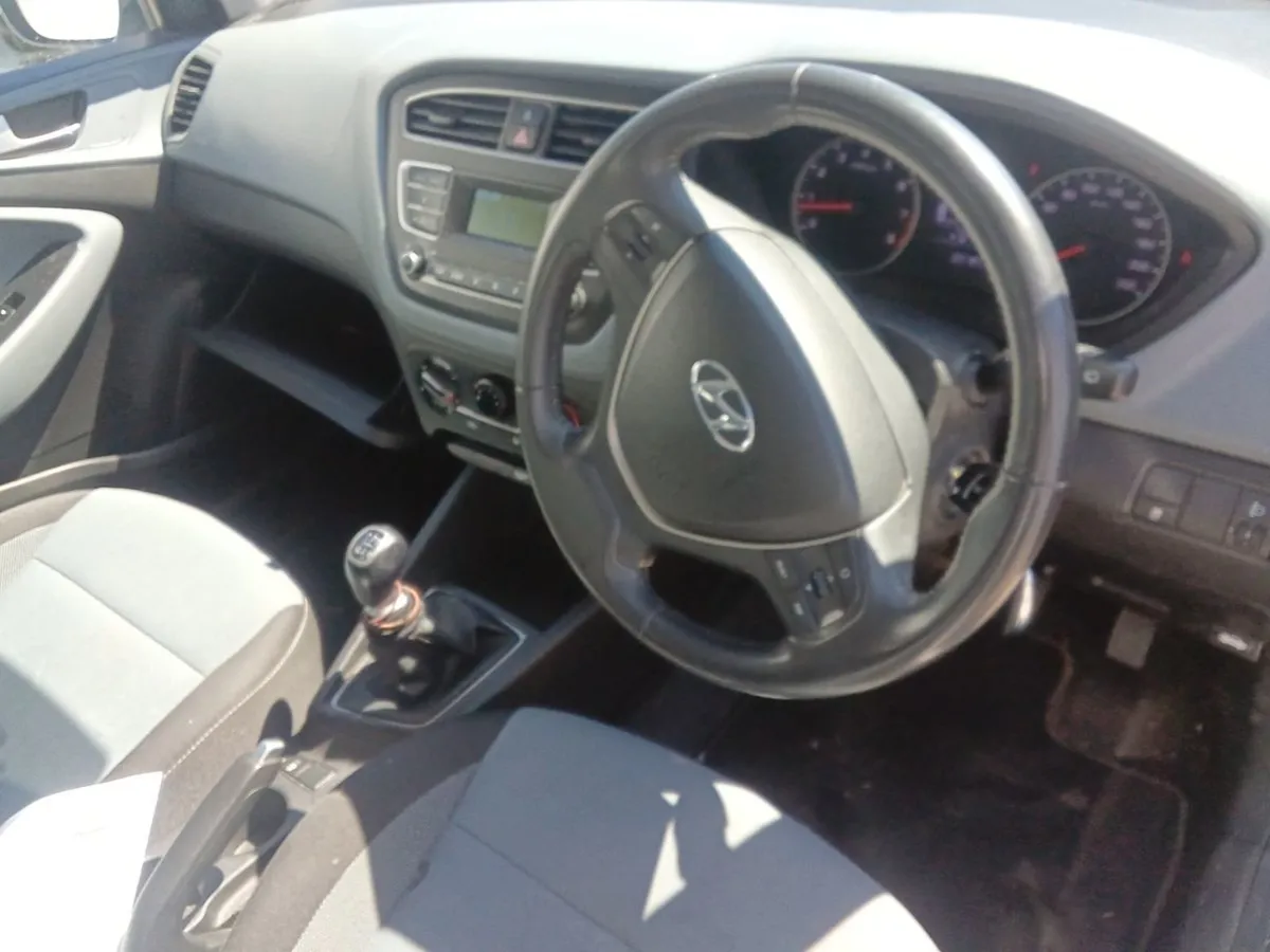 Hyundai i20 Classic 1248 - Image 4