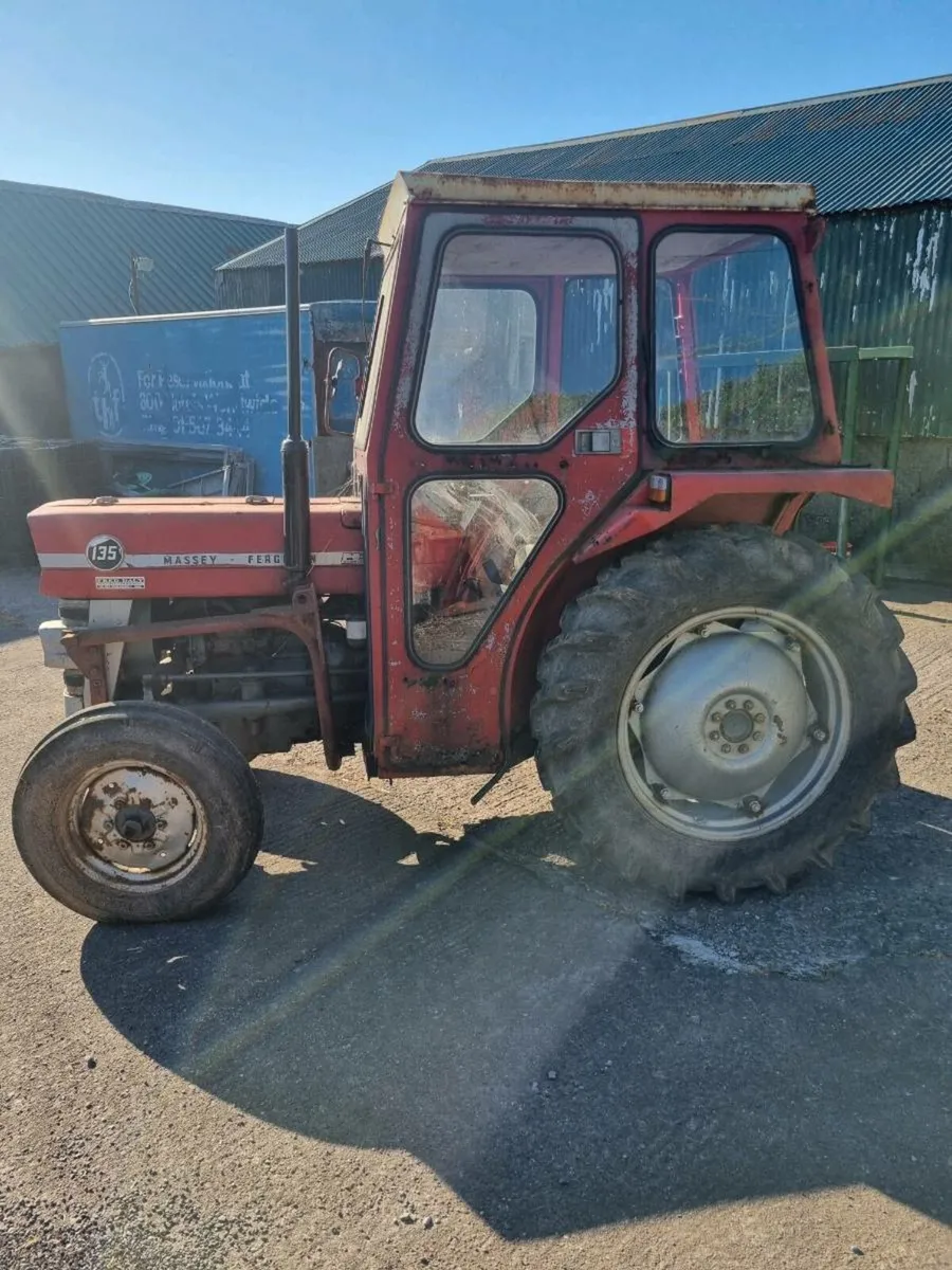 Massey Ferguson 135 - Image 2