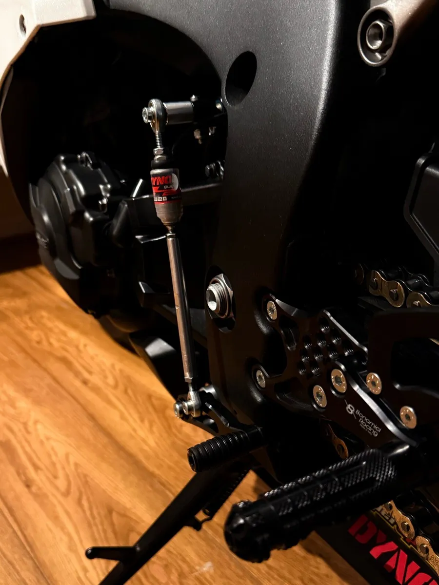 Honda CBR1000RR - Image 3