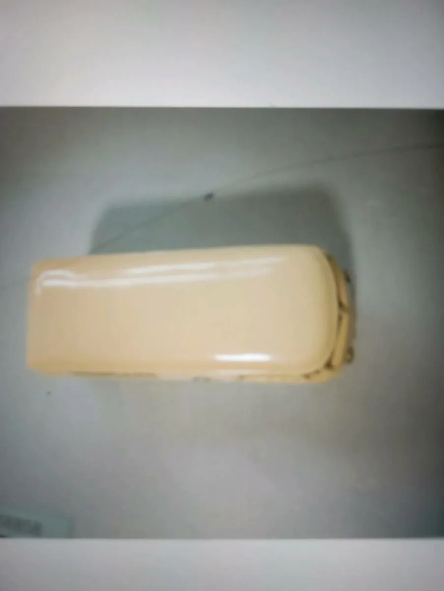 LlEDO  DIE-CAST  DAYS GONE  NESCAFE VW   VAN - Image 4