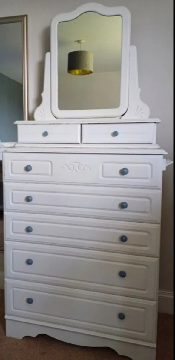 Chest of drawers with mirror. Delivery Available.