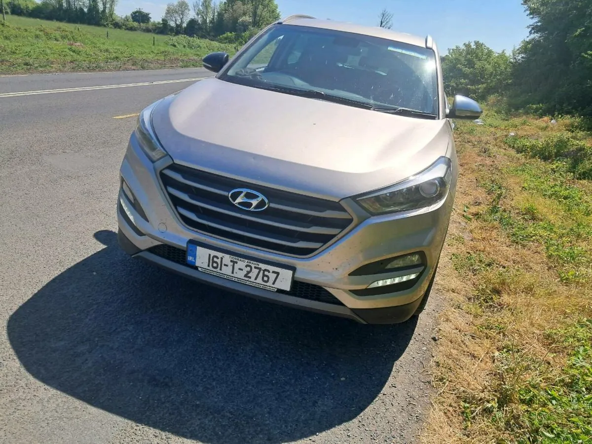 2016 hyundai tuscon-taxed and nctd 2026 - Image 2