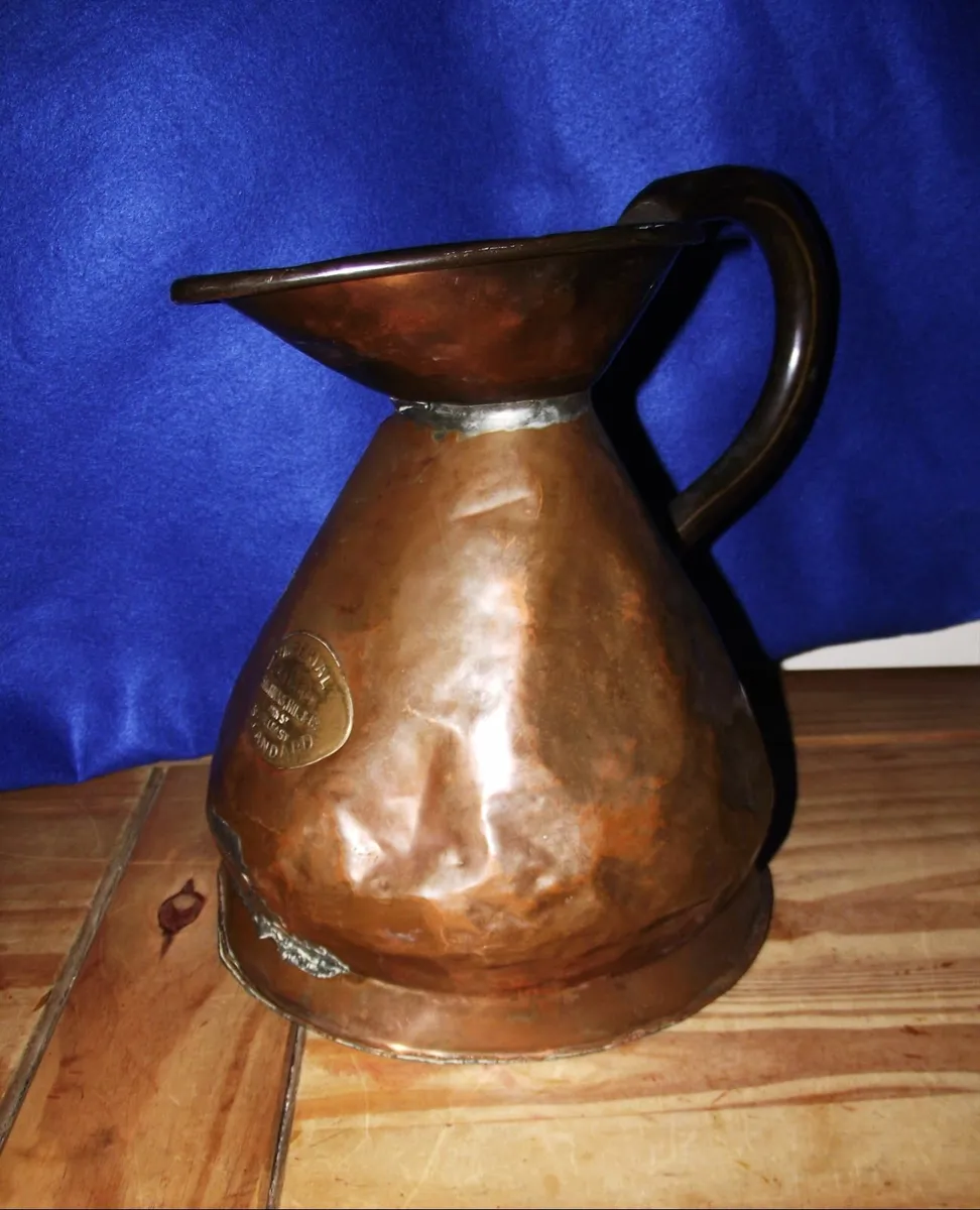 Belfast 1 Gallon Jug - Image 1