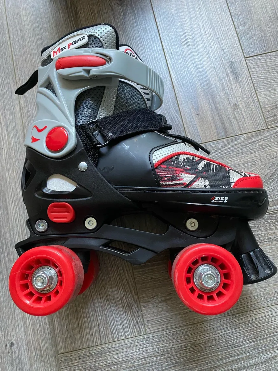 Bargain In line and quad roller skates - Image 1
