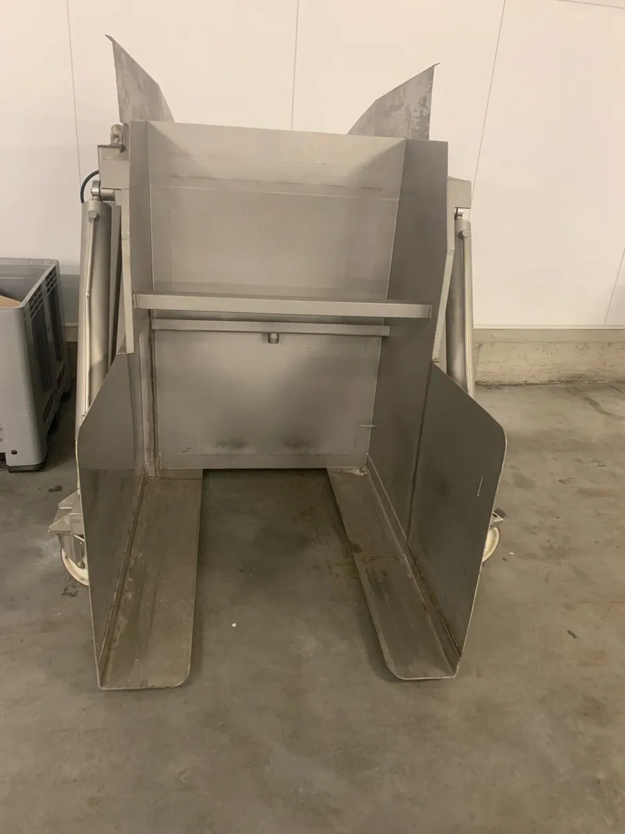 Dolav Tipper - Image 2