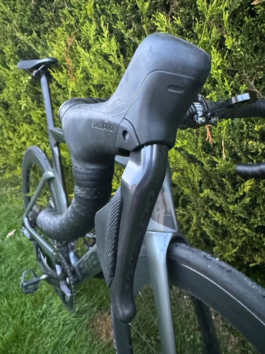 Bianchi Oltre Ultegra di2 - Image 4