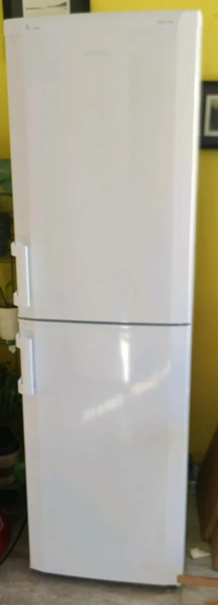 Beko Fridge/Freezer - Image 2