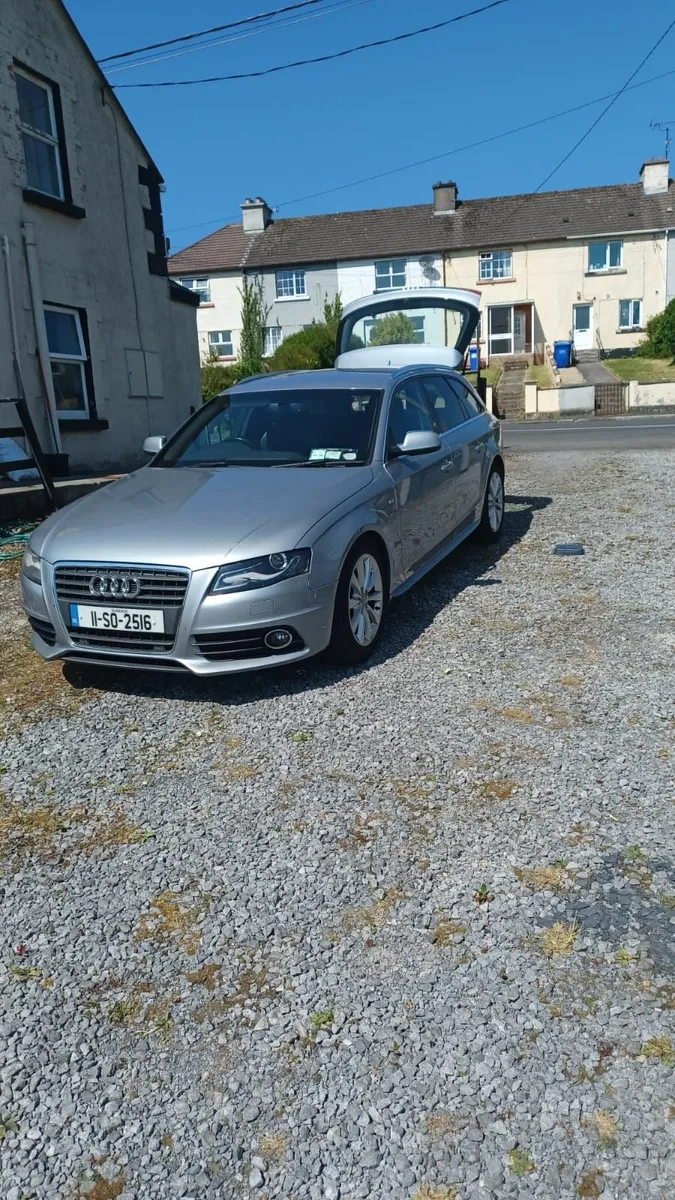 Audi A4 2011 - Image 1