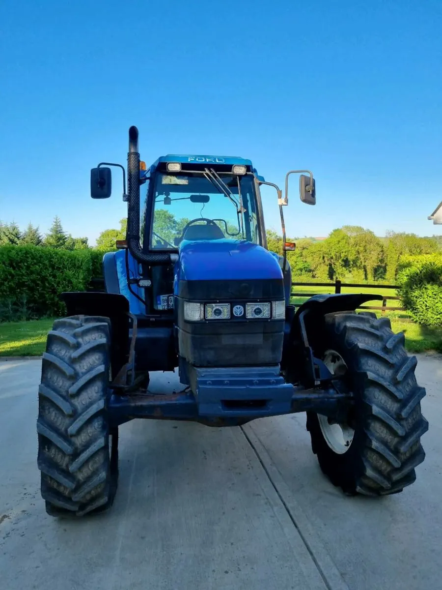 New Holland 8360 R/C 1999 No Vat - Image 2