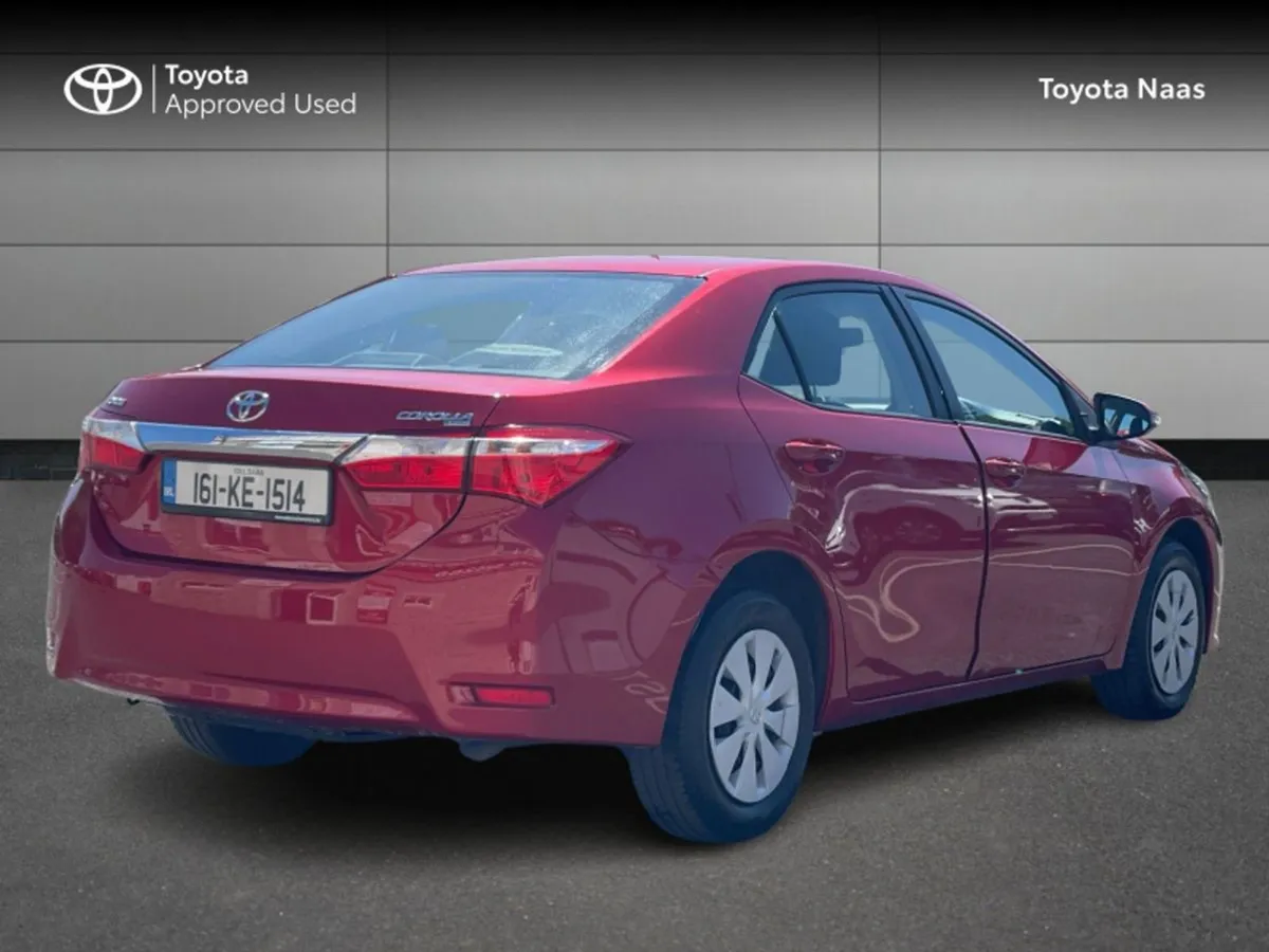 Toyota Corolla 1.33 Terra 4DR - Image 2