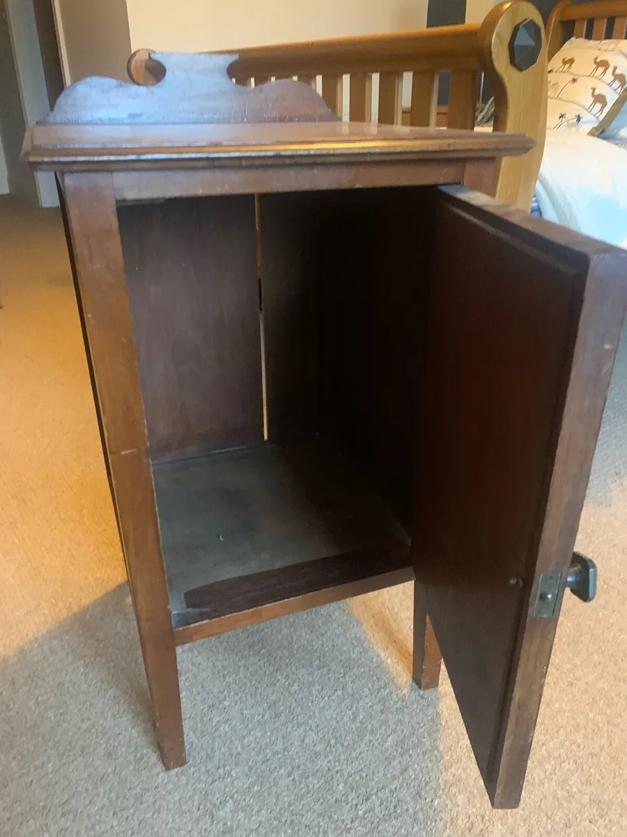 Vintage Locker - Image 3