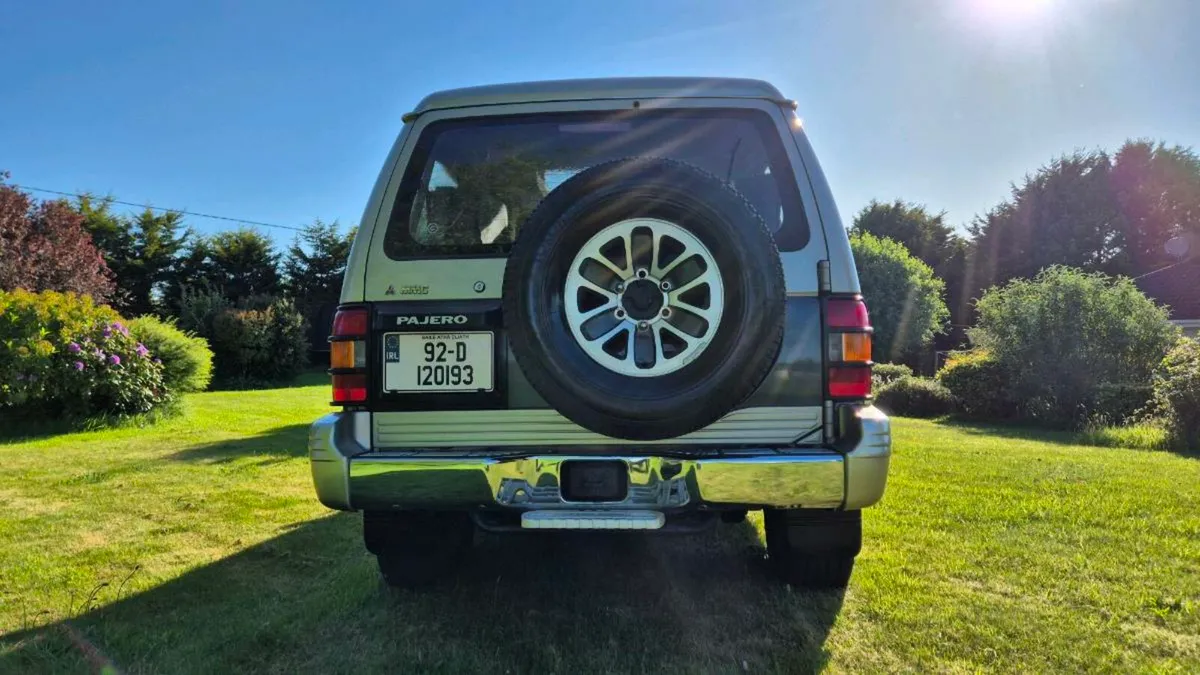 Mitsubishi Pajero V6 3000 Exceed - Image 4