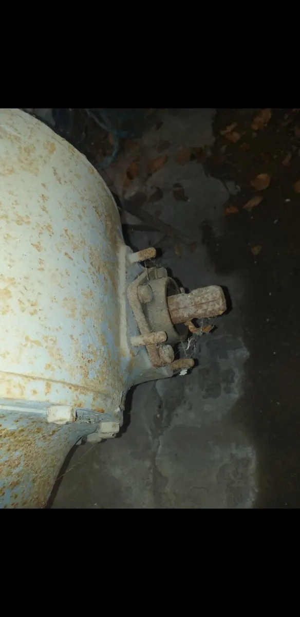 Tractor - Image 2