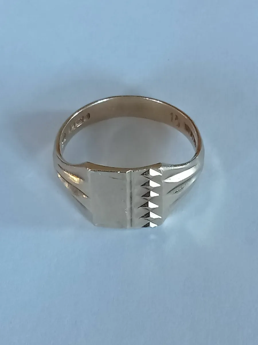 9ct gold ring - Image 2