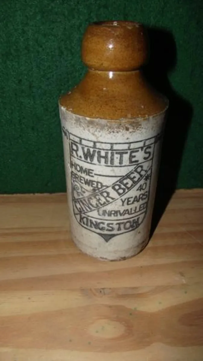 R White's Ginger Beer. - Image 4