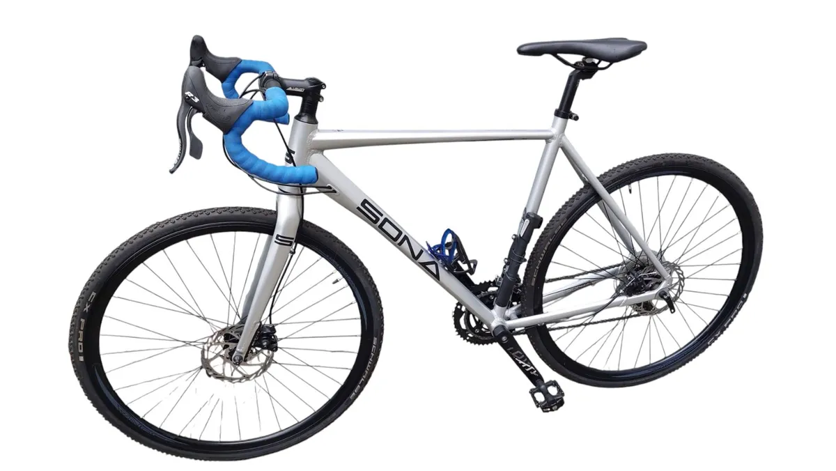 Sona Gravel Bike Disc Brakes - Image 1
