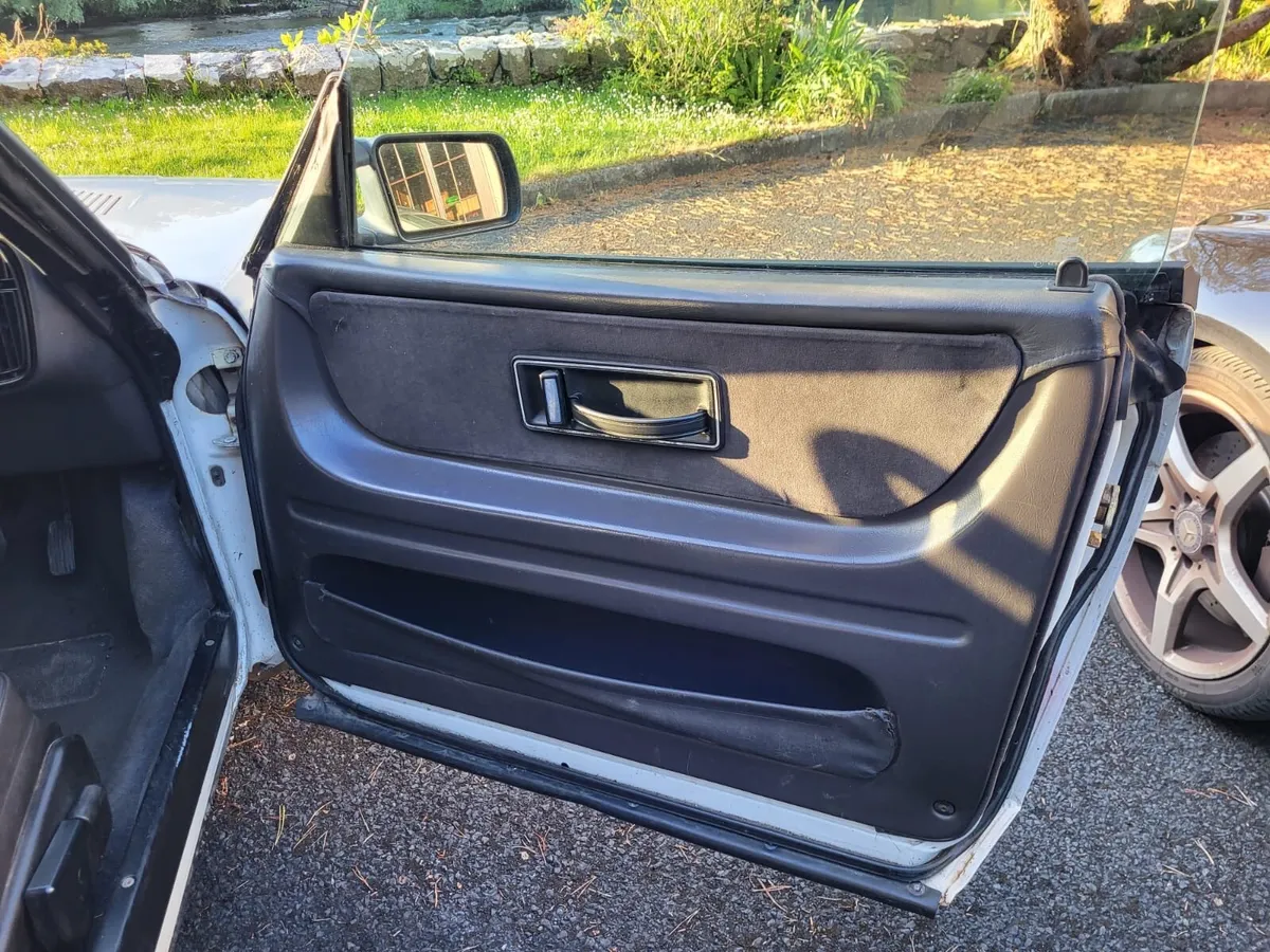 Saab - Image 4