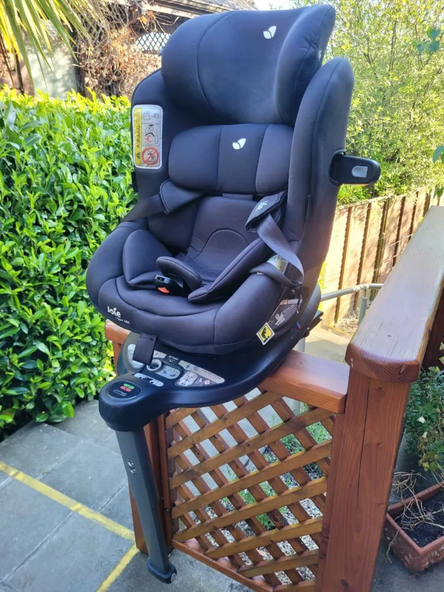 Joie i-spin 360 child car seat - Image 1