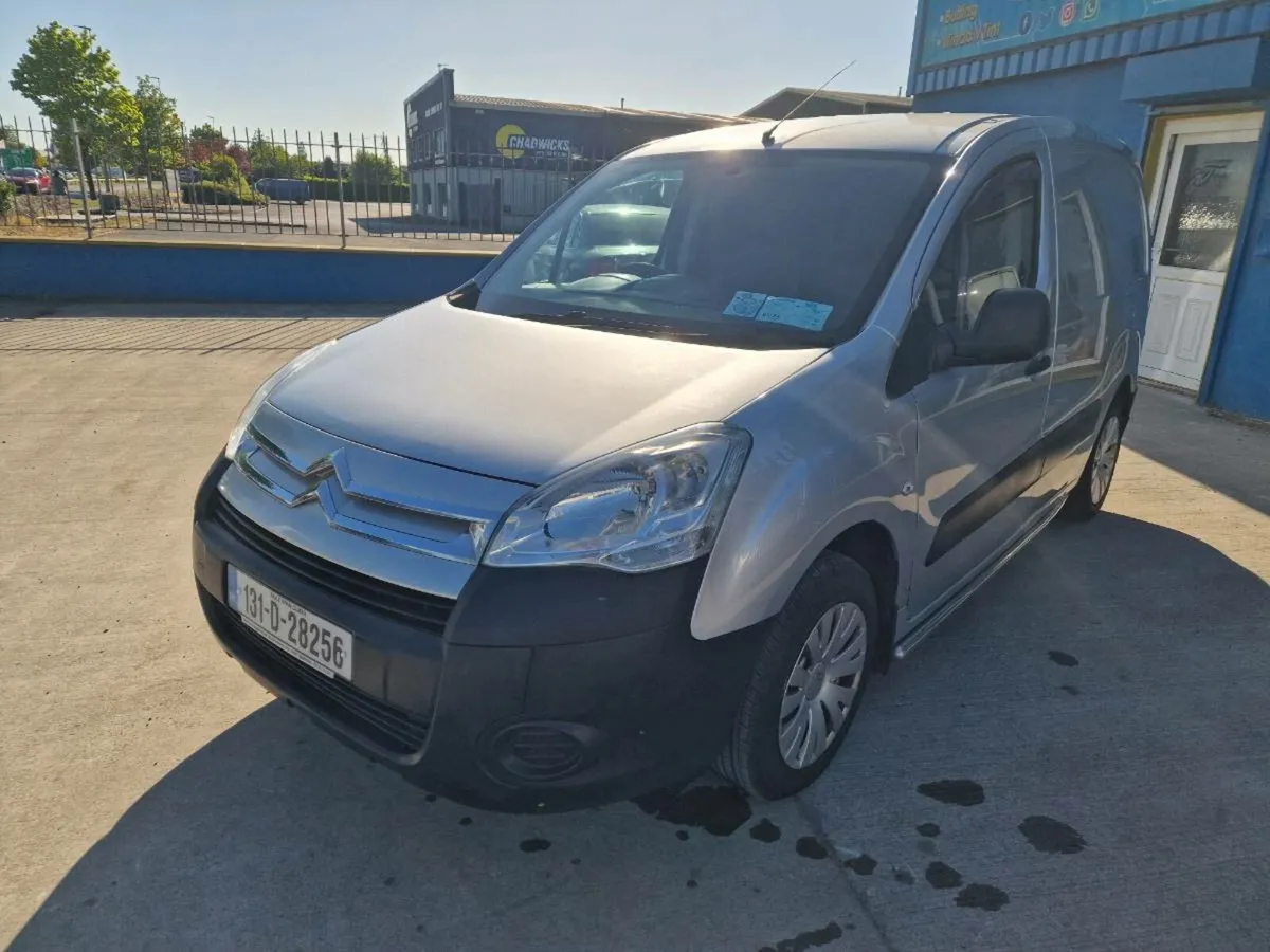 2013 clean Berlingo - Image 3