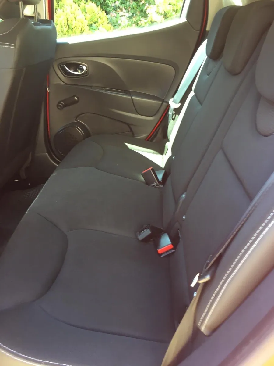 Renault Clio - Image 4