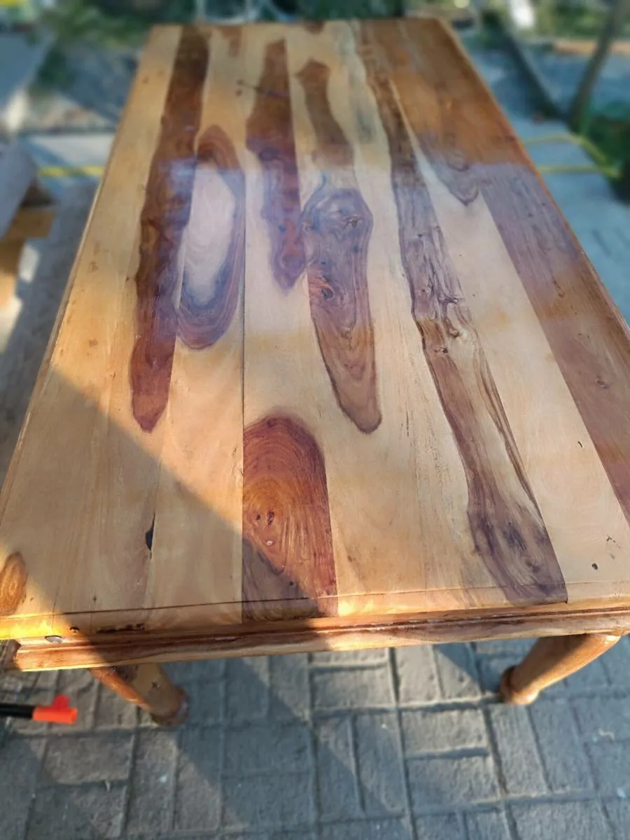 Solid kitchen table - Image 3