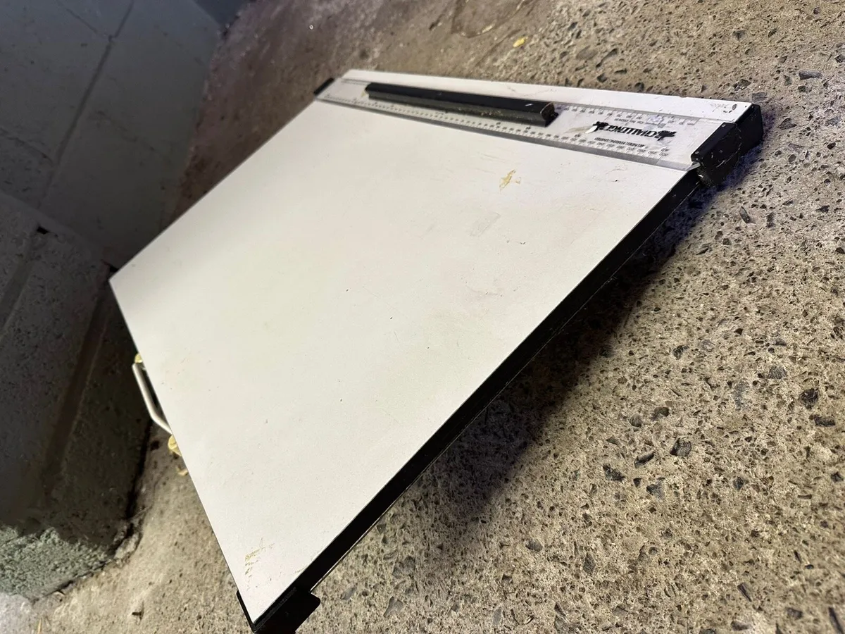 A2 table top drawing board - Image 1