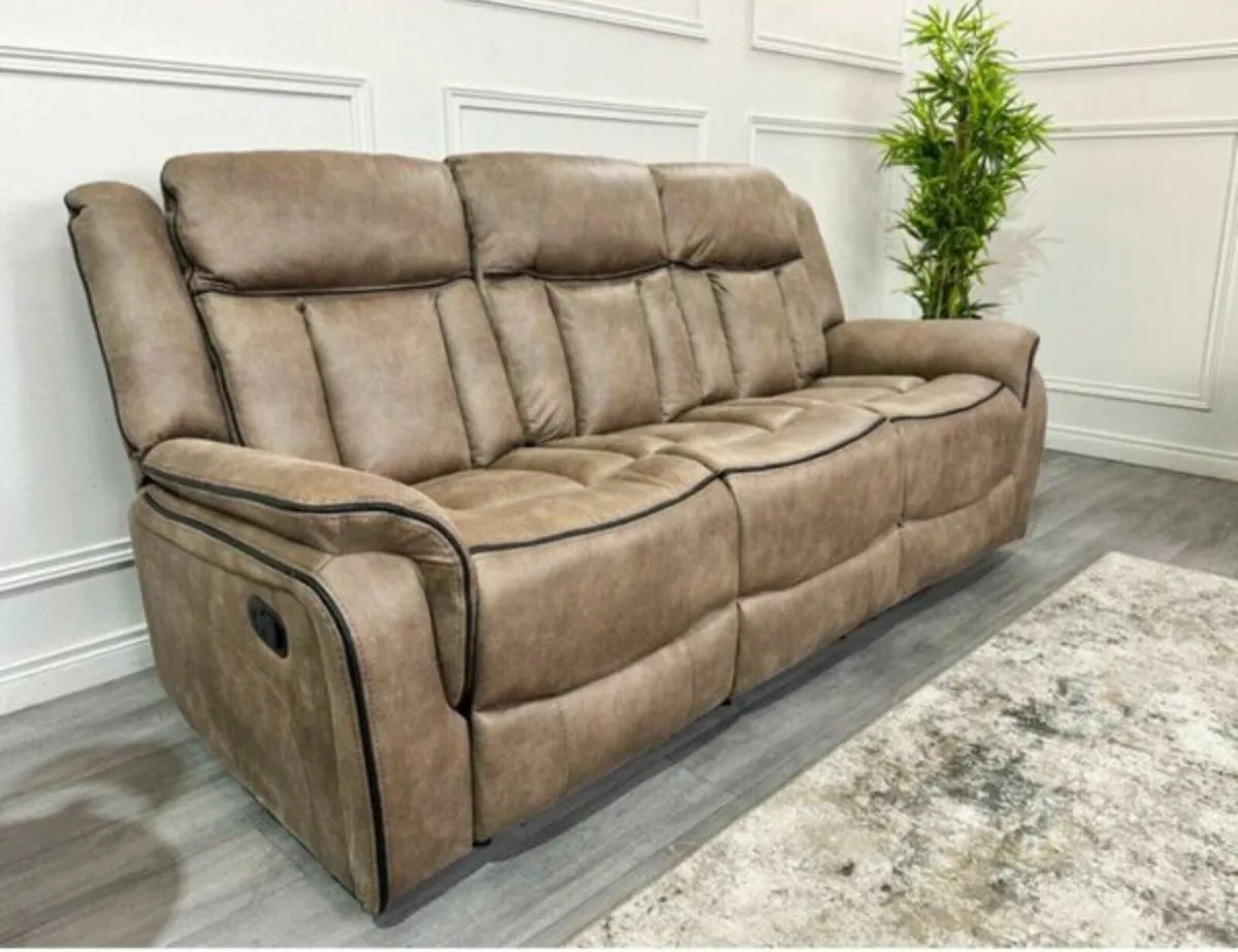 Brand new 3+2 sofa now on sale all recliner - Image 2