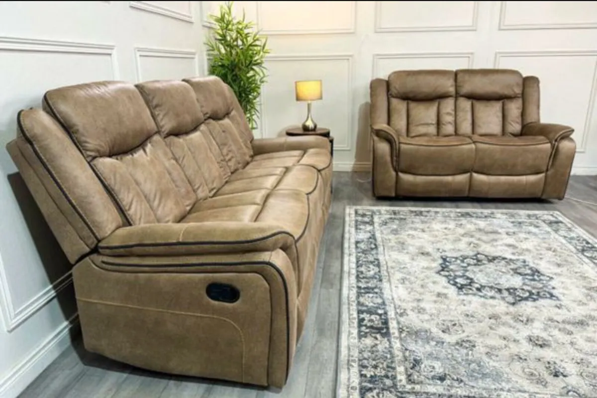 Brand new 3+2 sofa now on sale all recliner - Image 3