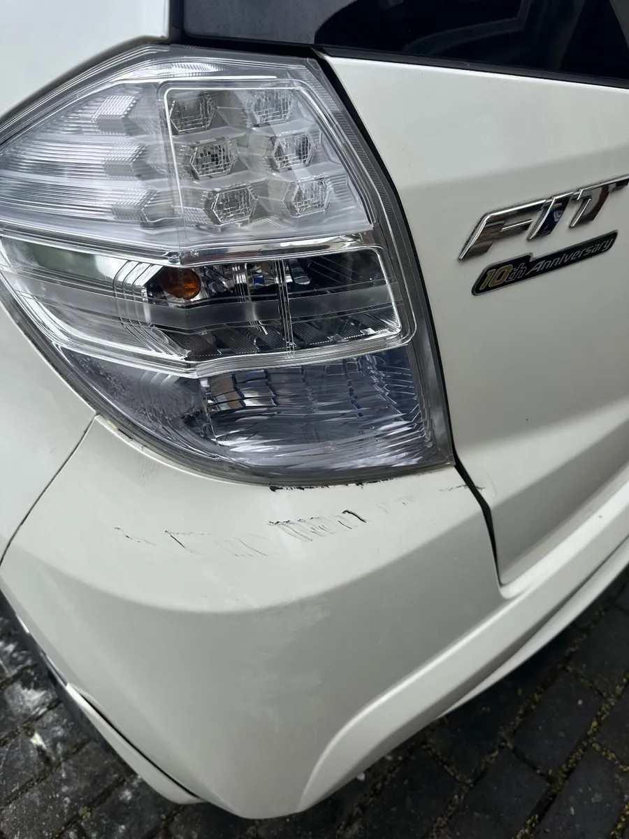Honda Fit 2012 - Image 2