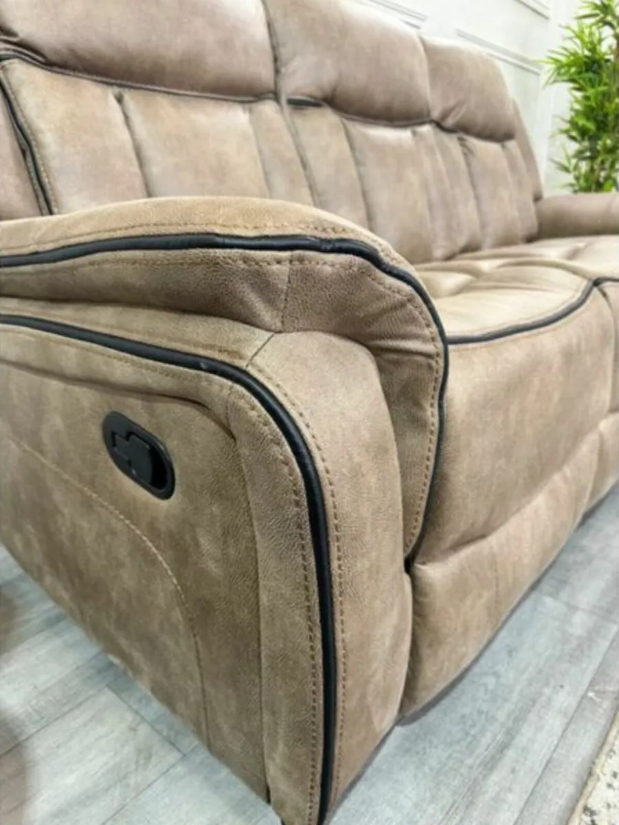 Brand new 3+2 sofa now on sale all recliner - Image 4
