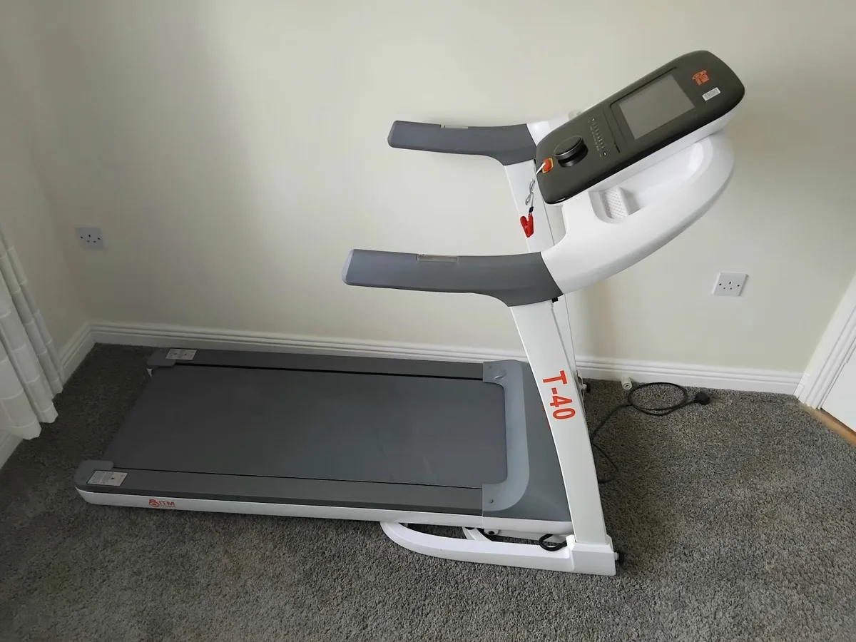 Treadmill with Warranty - Image 1