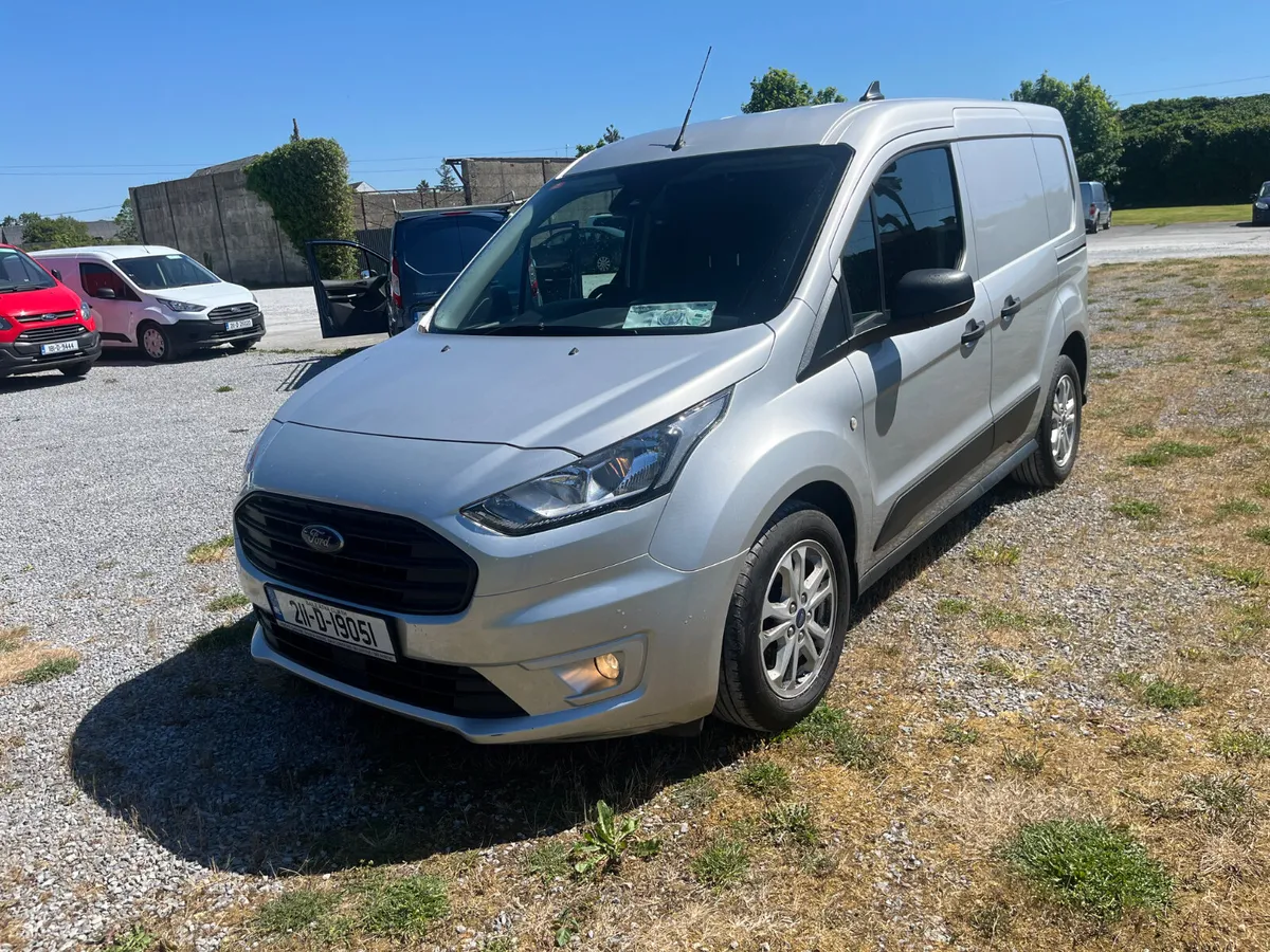 Ford Transit 2021 - Image 1