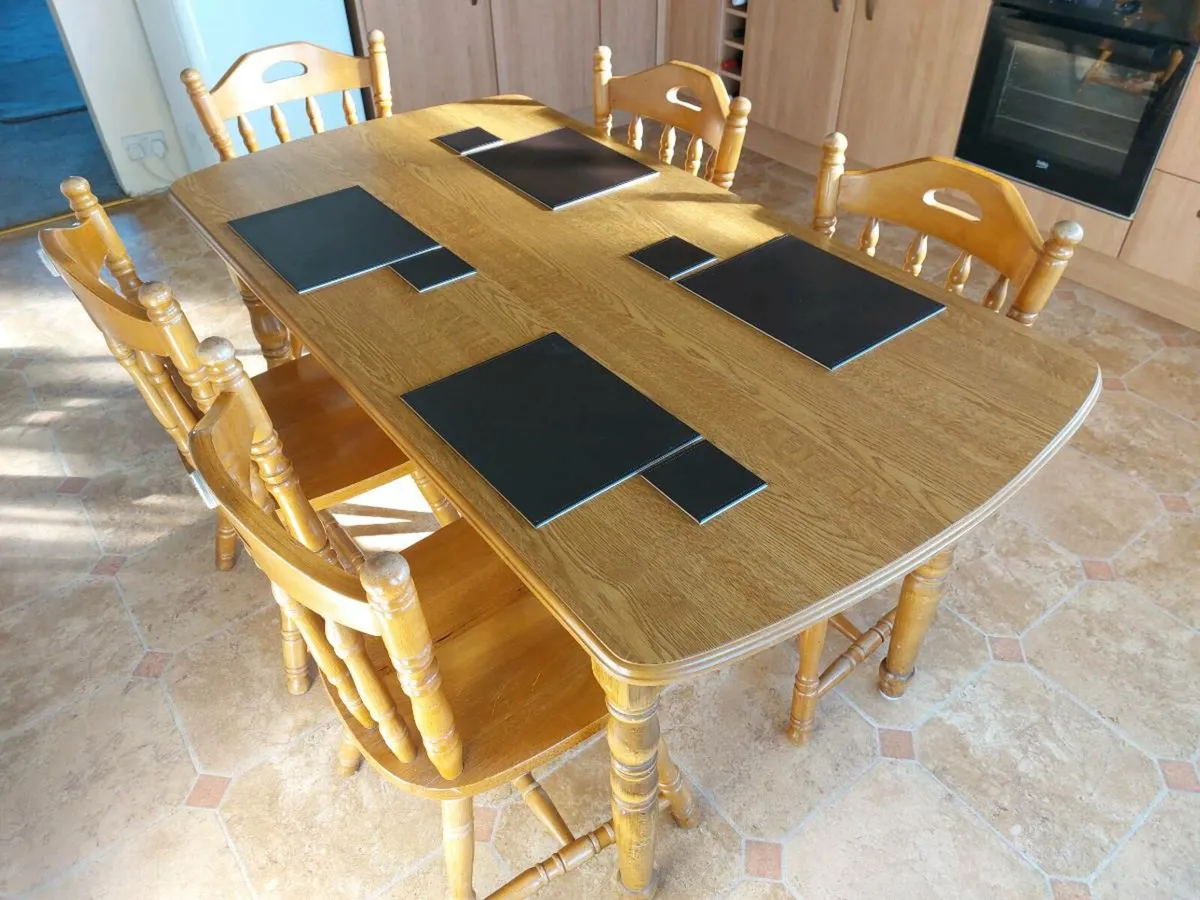 Dining Table with 5 Chairs - delivery available. - Image 1