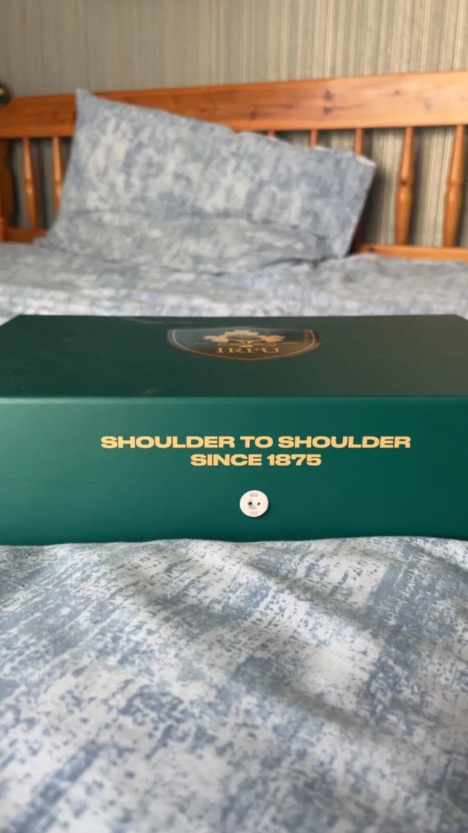 Ireland rugby 150th jersey - Image 2