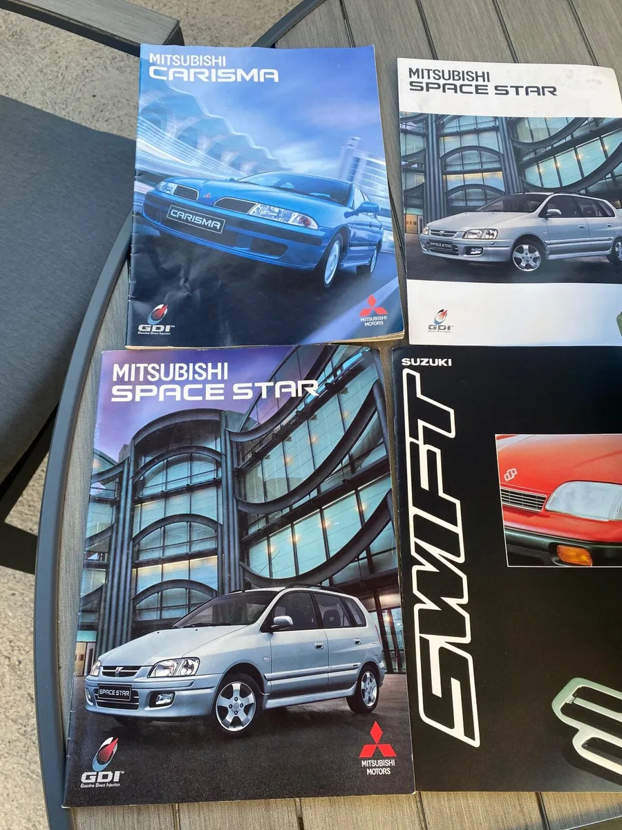 Motor magazines and brochures etc - Image 3